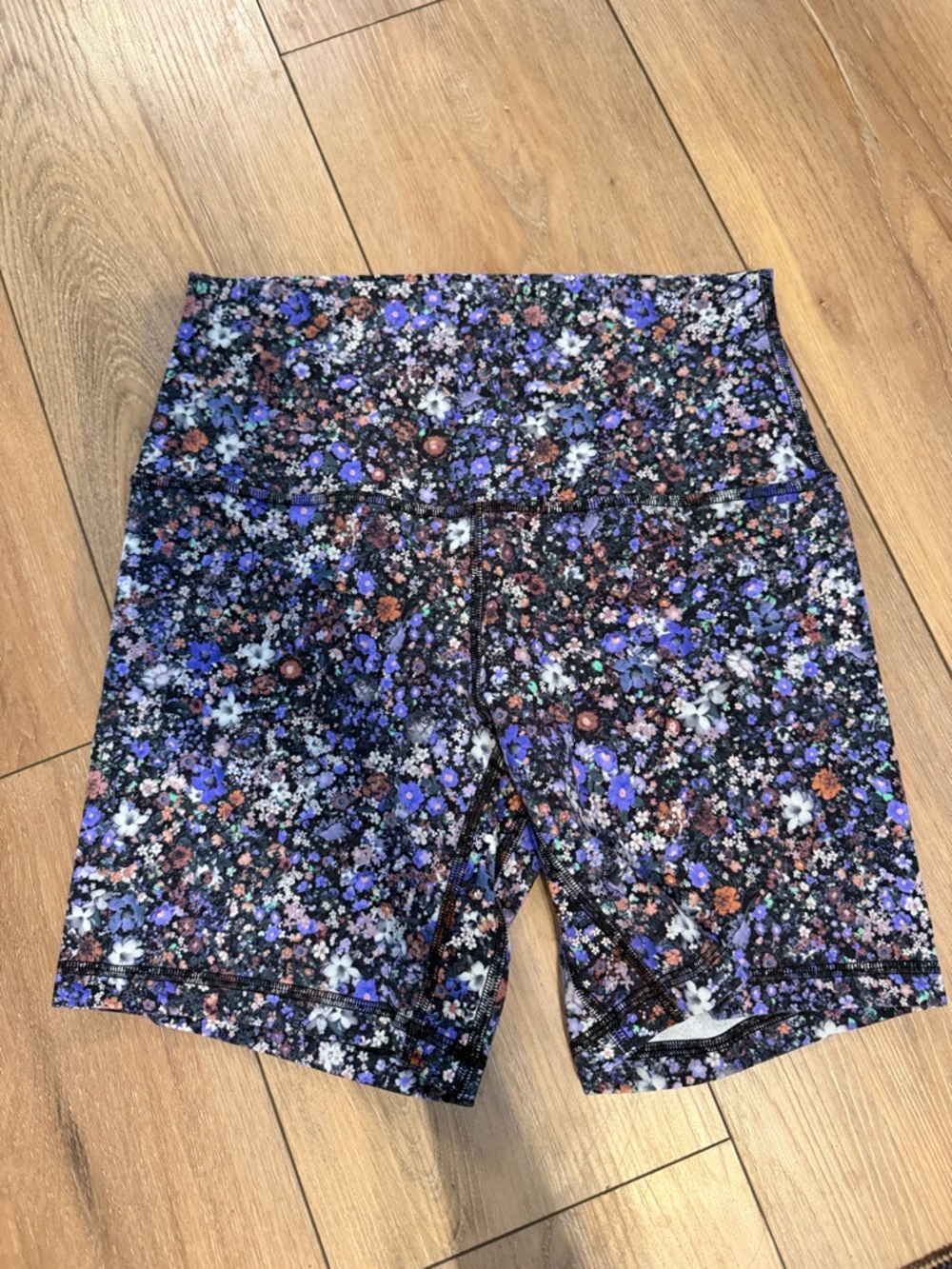 Lululemon align high rise biker shorts 6”